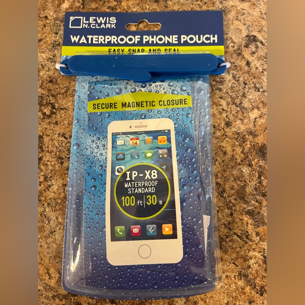 Lewis N. Clark‎ Waterproof Phone Pouch